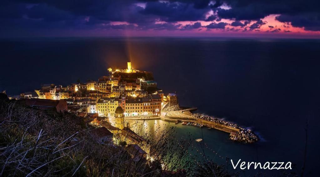 Cinque Terre Bridge Apartment La Spezia Exterior photo