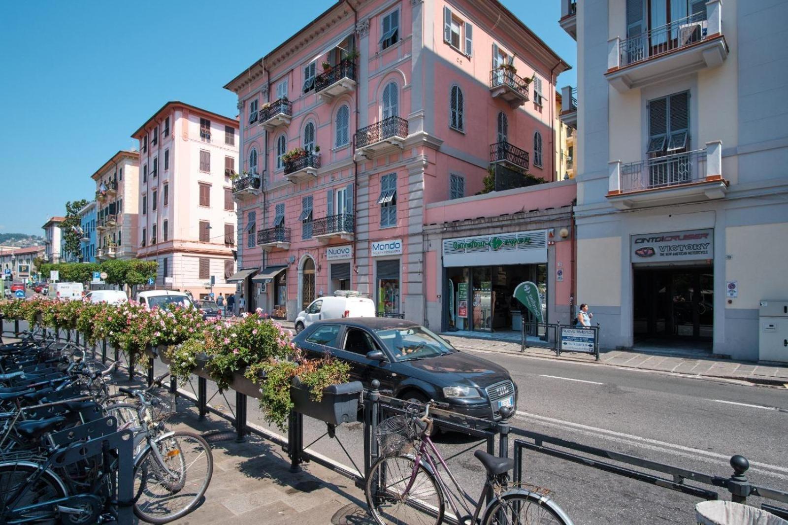 Cinque Terre Bridge Apartment La Spezia Exterior photo